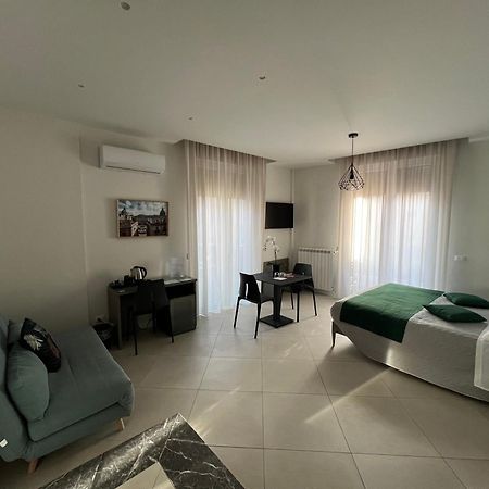 Maqueda Suites Palermo Eksteriør bilde