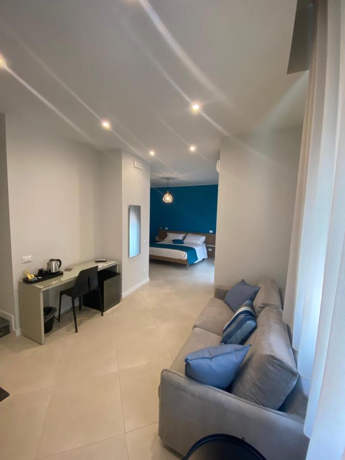 Maqueda Suites Palermo Eksteriør bilde