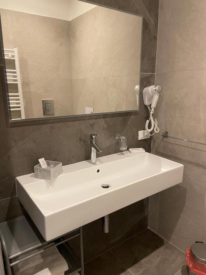 Maqueda Suites Palermo Eksteriør bilde