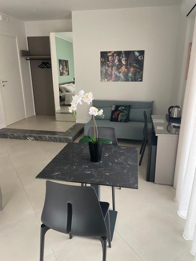Maqueda Suites Palermo Eksteriør bilde