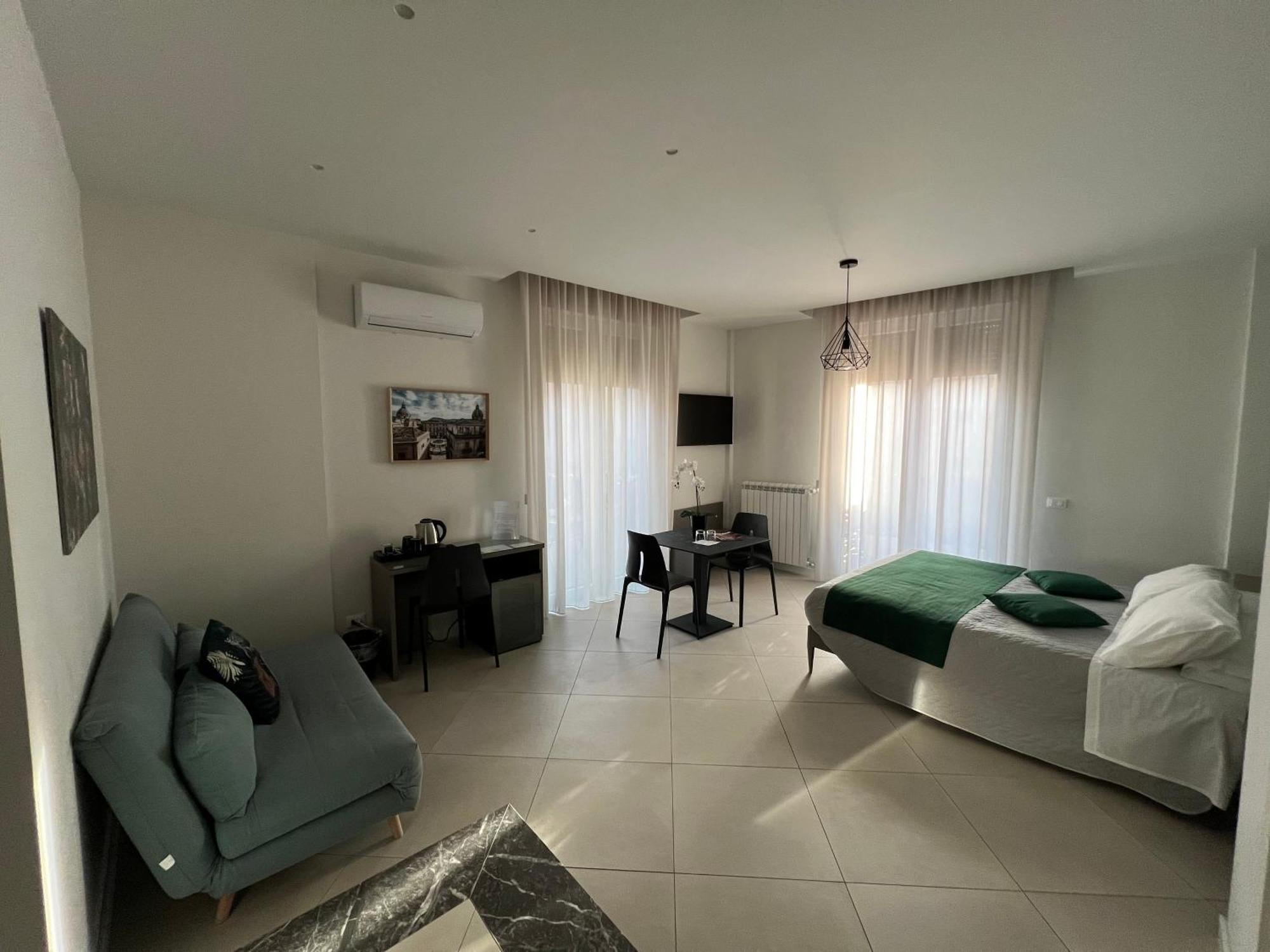 Maqueda Suites Palermo Eksteriør bilde